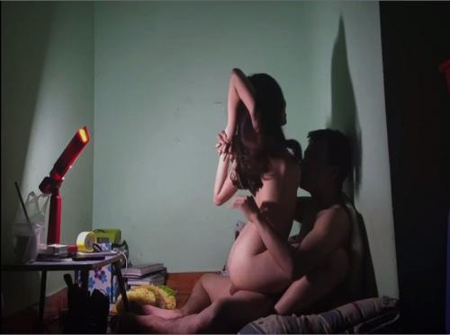 Sống thử với em dâm trong mùa dịch Sống thử với em dâm trong mùa dịch